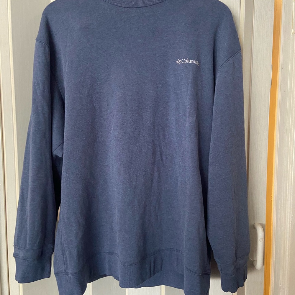 Columbia Men's Classic Navy Crewneck Sweater